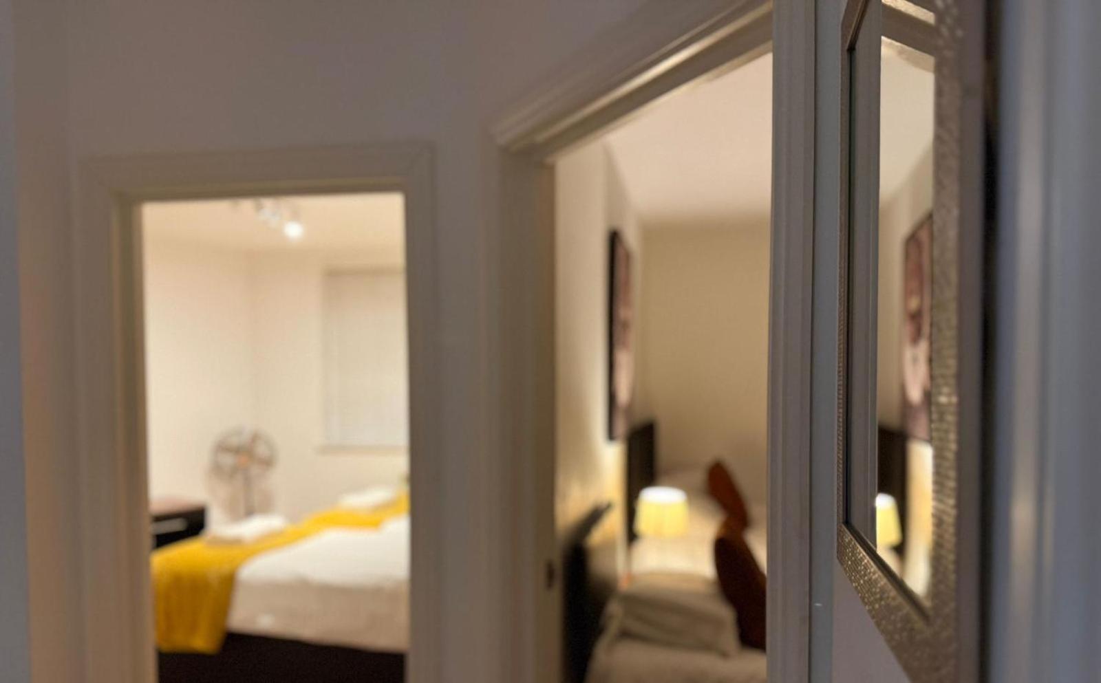 24-7 Secured City Centre Apartments With Free Underground Parking And Wifi เบอร์มิงแฮม ภายนอก รูปภาพ