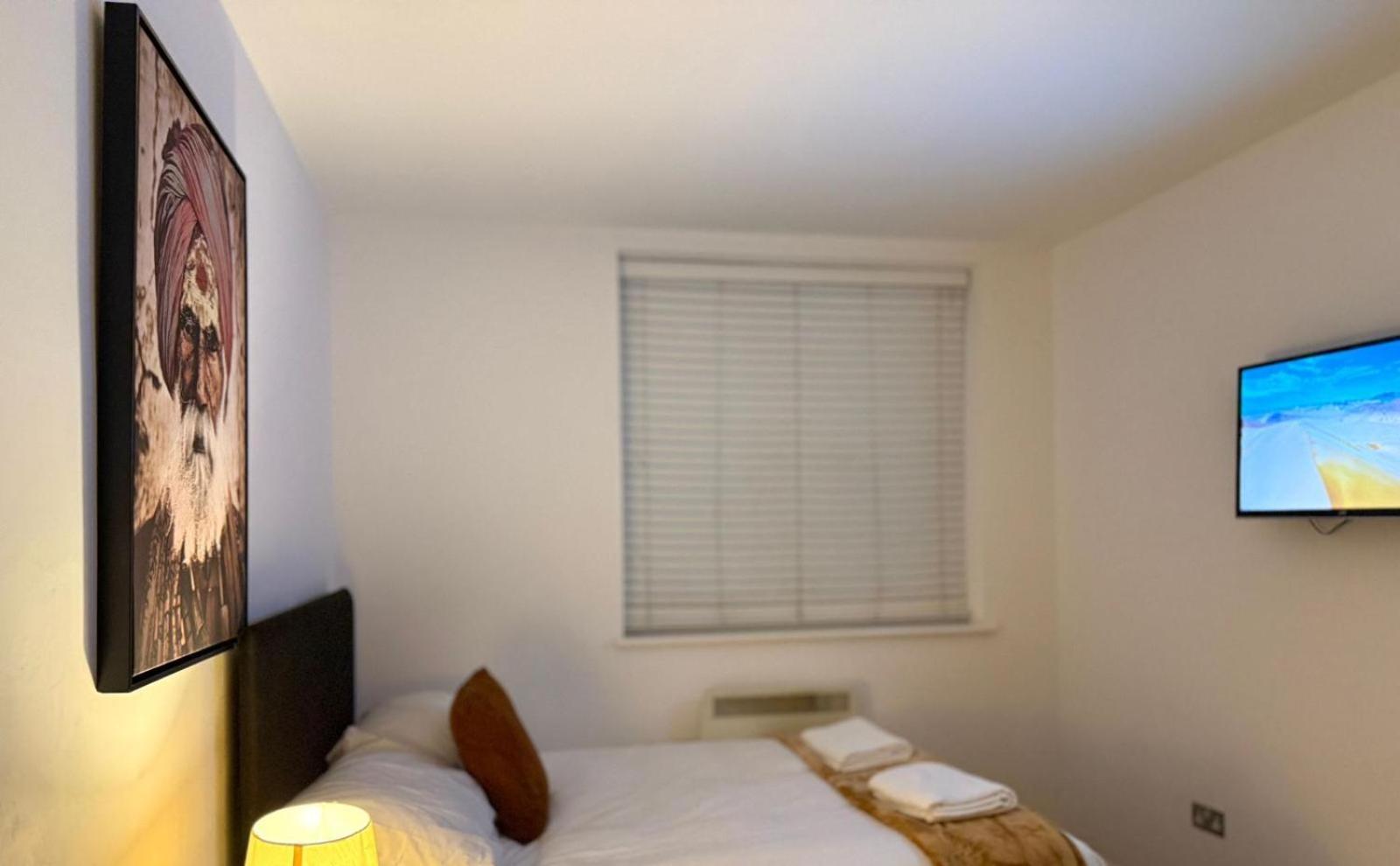 24-7 Secured City Centre Apartments With Free Underground Parking And Wifi เบอร์มิงแฮม ภายนอก รูปภาพ